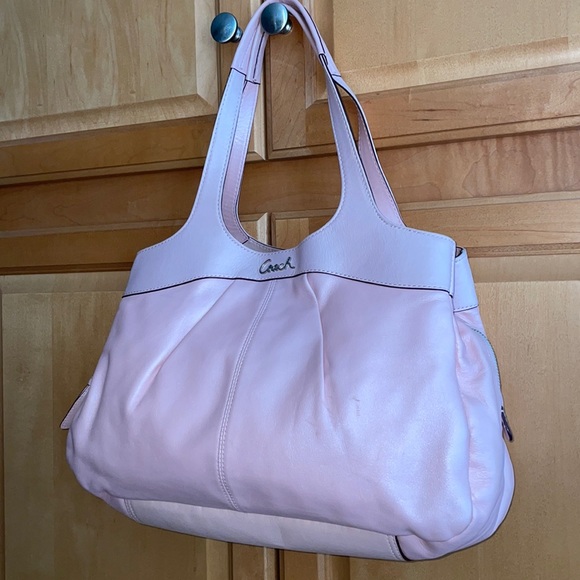 Coach 18829 - Picture 3 of 8